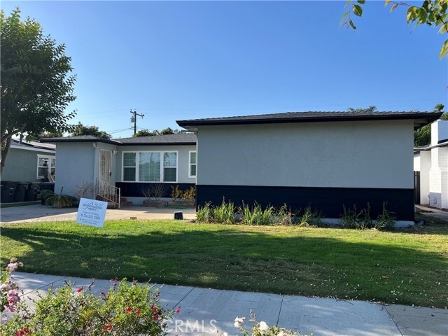 Building Photo - 1023 W Arbor Way