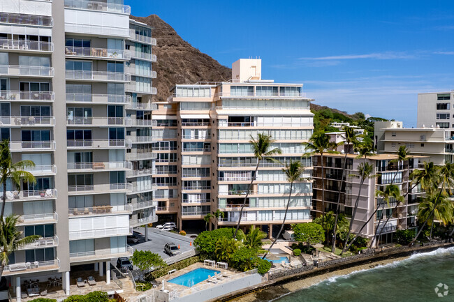 Building Photo - Coral Strand