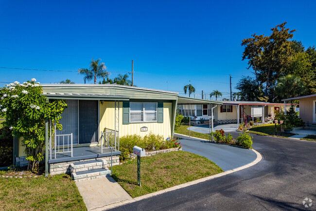 27466 la autopista US autopista 19 N Clearwater, FL, 33761 - Countryside Estates Mobile Home Park