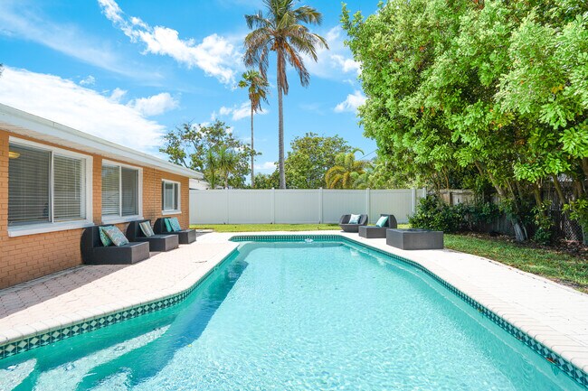 Foto del edificio - 455 81st Ave