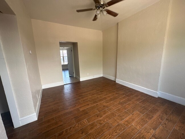 Building Photo - 126 S Broadway-A