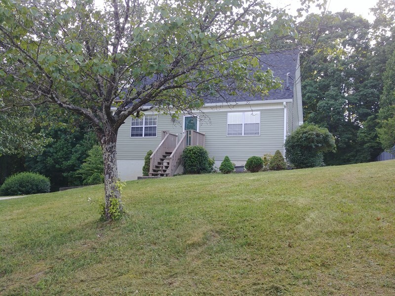 Primary Photo - 2420 Chimney Ridge Rd