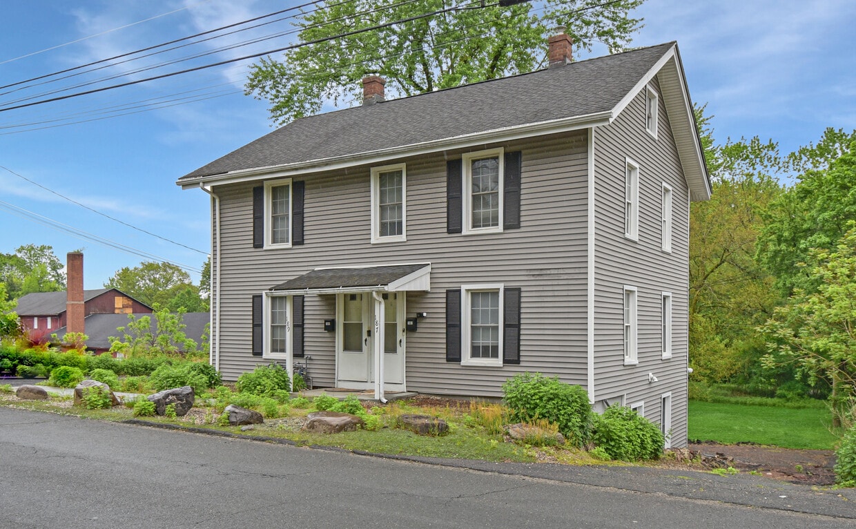 Primary Photo - 187 Summer St