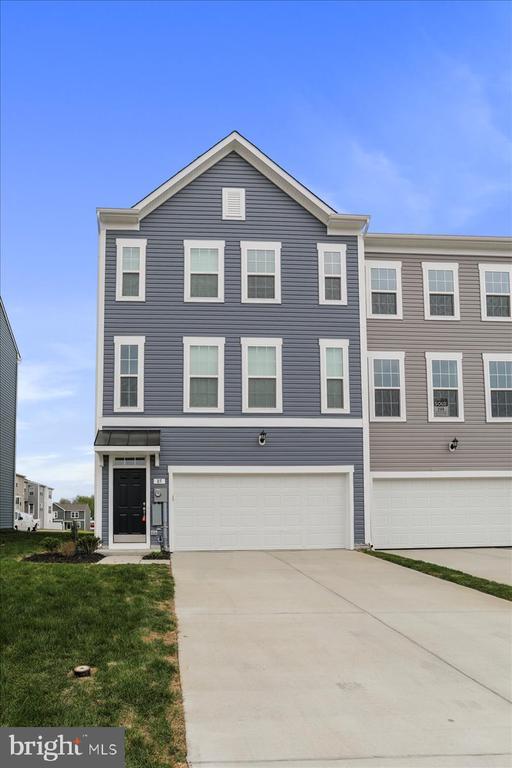 Building Photo - 85 Stafford Pl
