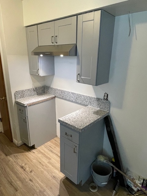 Building Photo - 4639 E Hamilton Ave