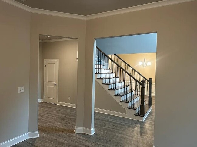 Building Photo - 1519 Windward Dr