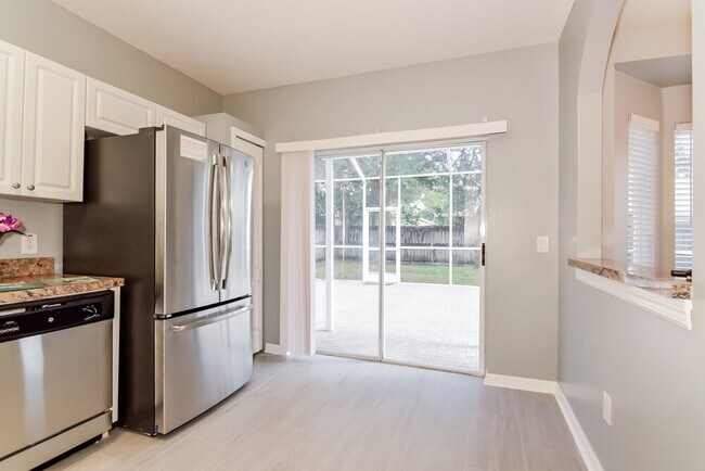 Building Photo - 18123 Birdwater Dr
