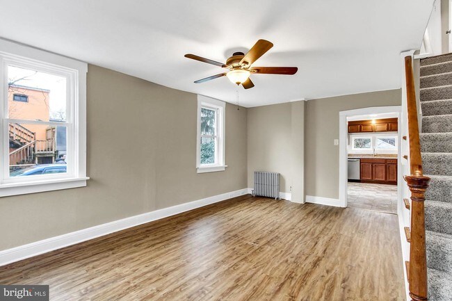 Building Photo - 40 E Filbert St