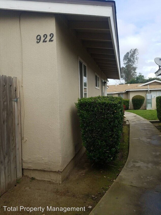 Foto principal - 2 br, 1 bath House - 922 W. Goshen B