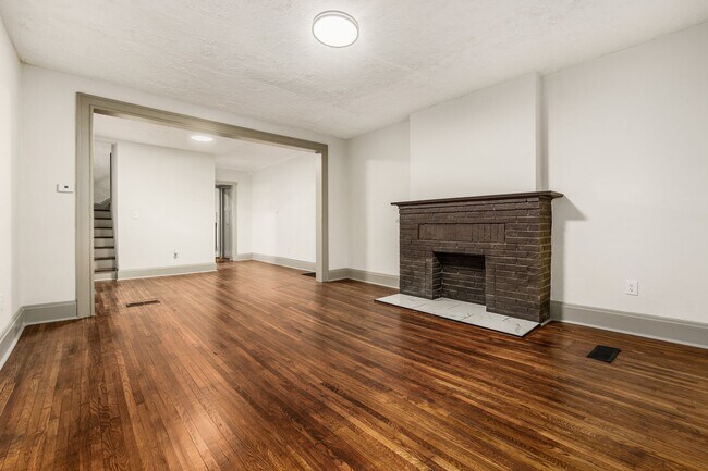 Foto del edificio - 289-291 Brehl Ave