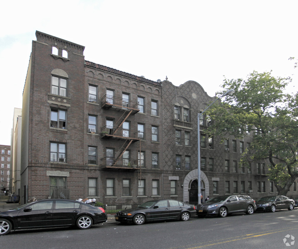 Primary Photo - 355 Lefferts Ave