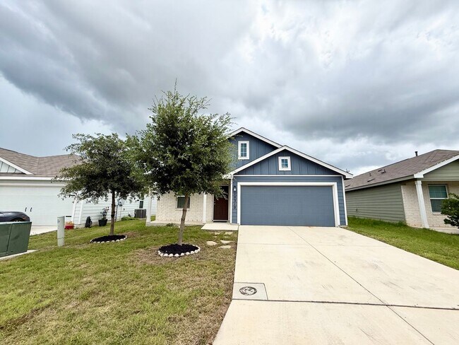 Foto del edificio - Gorgeous 3-bedroom, 2 Bathroom, Minutes from Randolph AFB