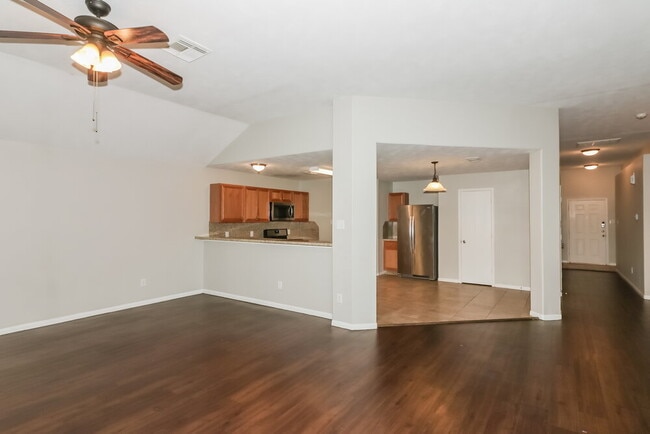 Foto del edificio - 18411 Atascocita Meadows Dr