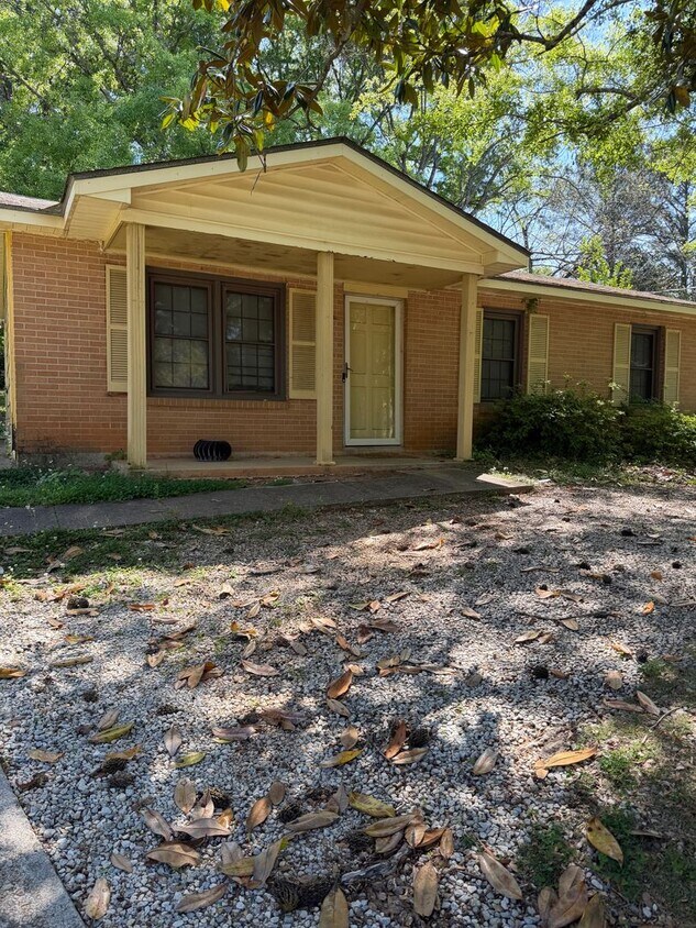 Foto del edificio - Newly Renovated!