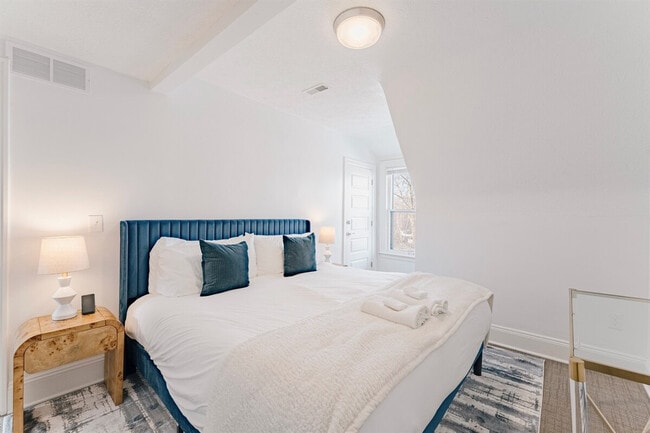 Foto del edificio - 11323 Hessler Rd