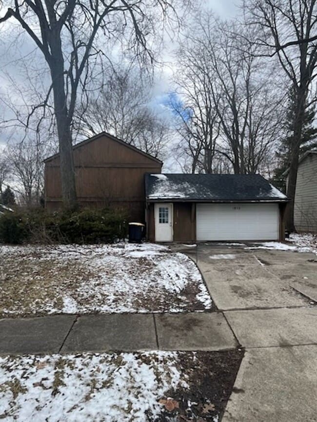 Building Photo - 1805 Folsom Ln