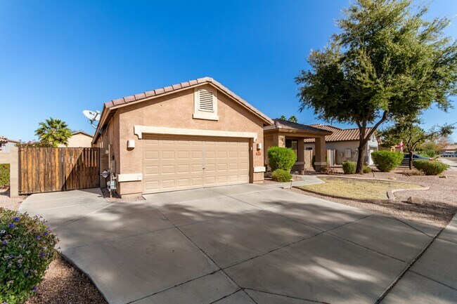 Foto del edificio - 4384 E Cherry Hills Dr