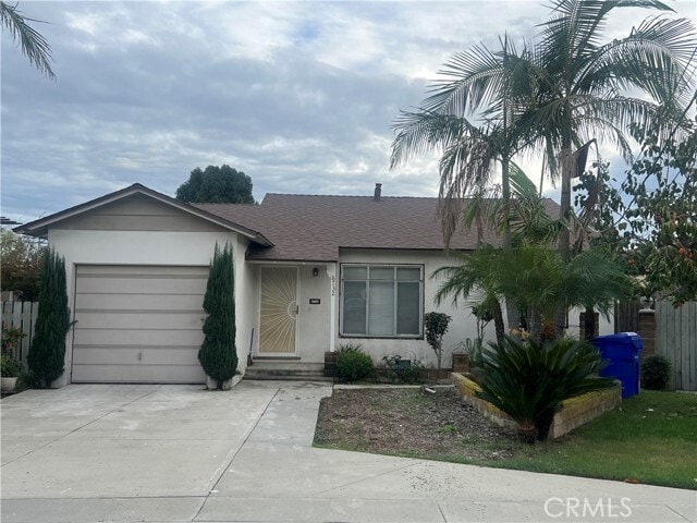 Foto del edificio - 8732 Duarte Rd