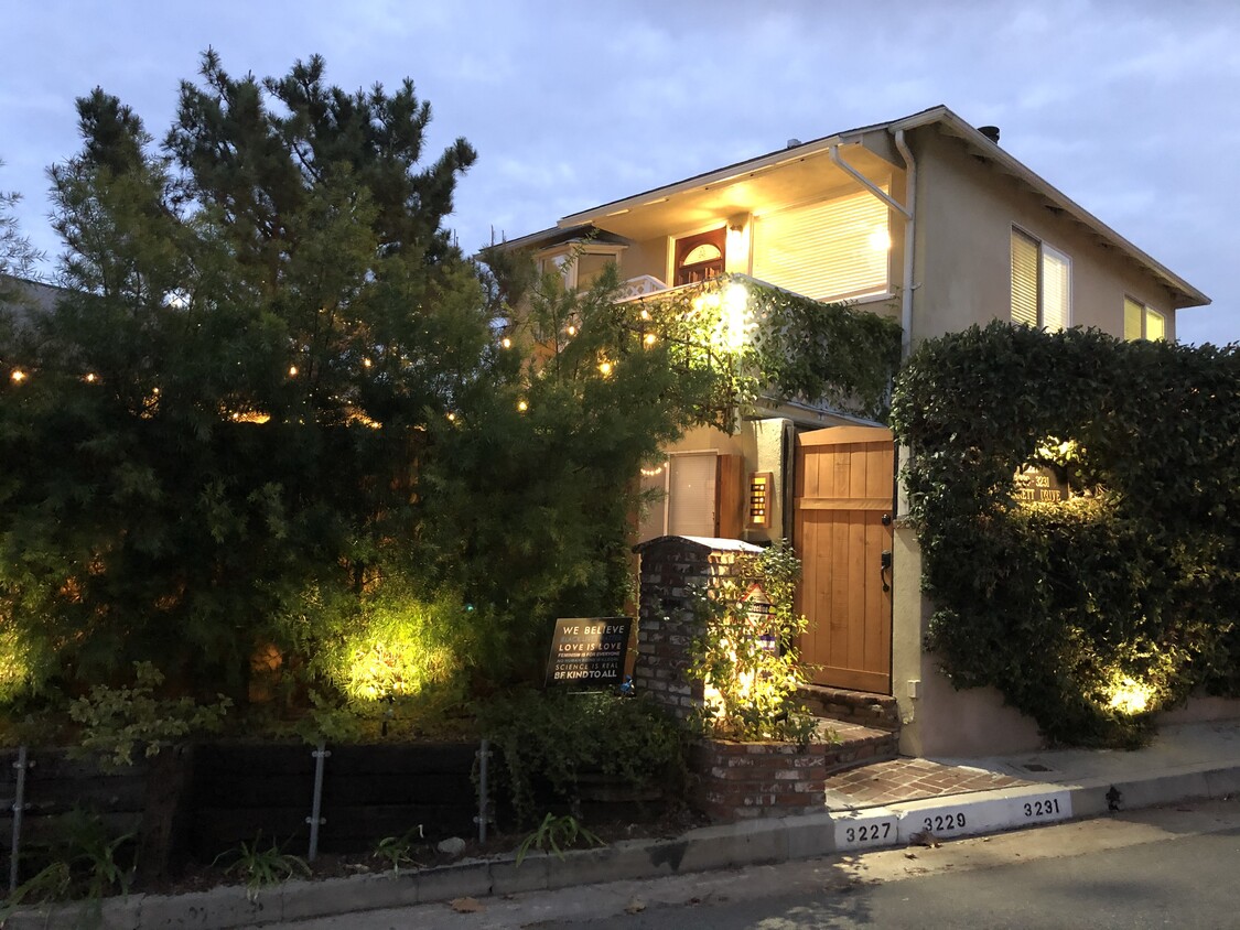 Street view - 3231 Bennett Dr