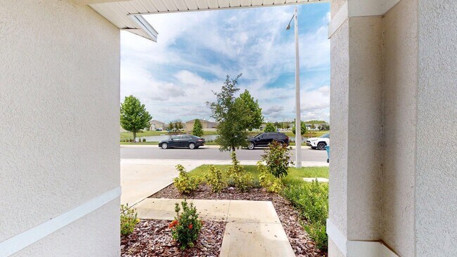 Building Photo - 4 BR 2 BA  Perfect Home - CASCADES SUBDIVI...
