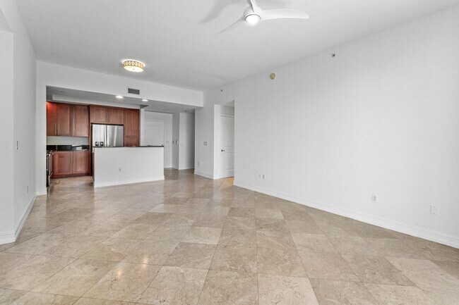 Foto del edificio - 701 S Olive Ave