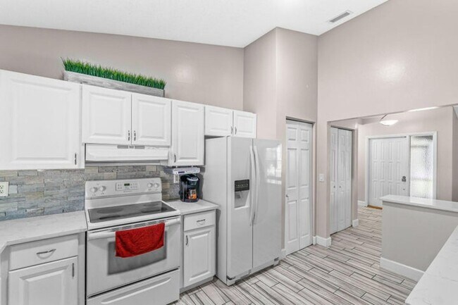 Building Photo - 5335 Havasu Ct