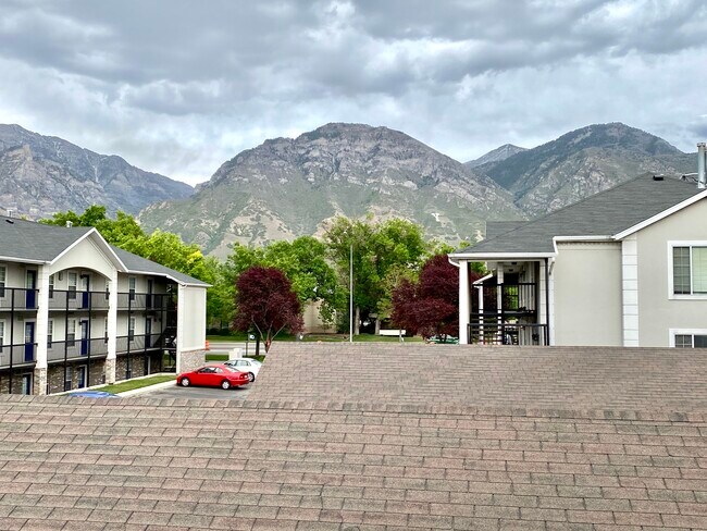 Foto del edificio - 876 600 W