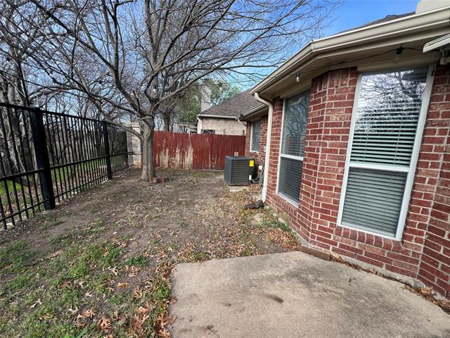 Foto del edificio - 7960 Glenway Dr