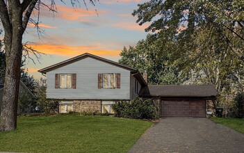 Building Photo - 14508 95th Ave N