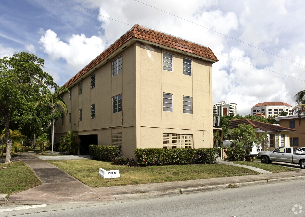 1114 S Douglas Rd, Coral Gables, FL 33134 Apartments at 1114 S