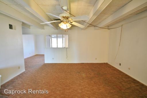 Building Photo - 701 W 21st St