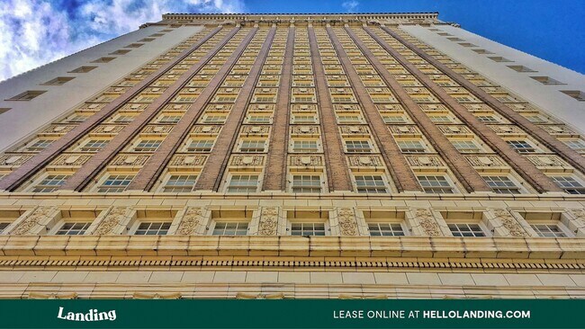 Building Photo - 1623 2nd Ave N