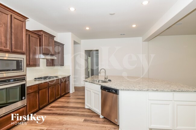 Foto del edificio - 2811 Winchester Ave