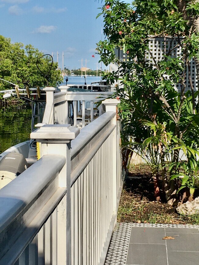 8 Hilton Haven Rd Unit None, Key West, FL 33040 Apartments in Key