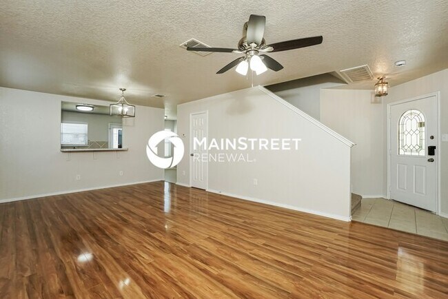 Foto del edificio - 4 Bedroom Pet-Friendly Home in SAN ANTONIO, TX with Main Street Renewal