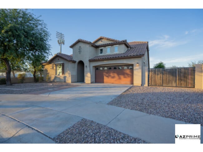 Foto del edificio - Begin Your Next Chapter in a Stunning 5/3.5 Queen Creek Home Where Comfort Meets Sophistication.