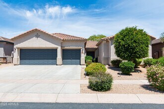 Building Photo - 2310 W Sienna Bouquet Pl