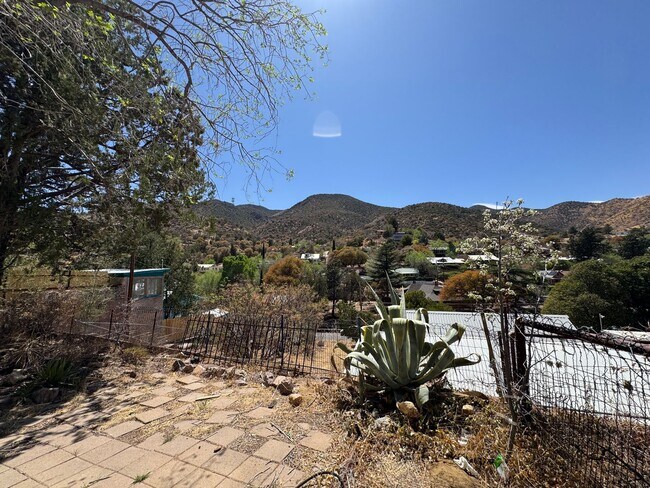 Foto del edificio - 1BR/1BA 740 sq.ft. SHORT TERM RENTAL in Old Bisbee, AZ