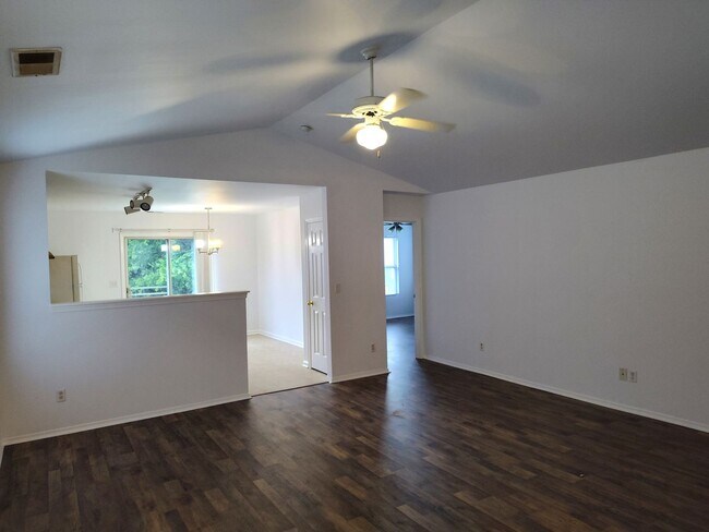 Foto del edificio - Ranch Style Home