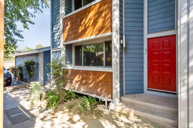 Foto principal - 1169 Minnesota Ave