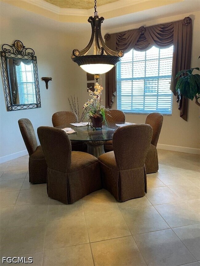 Foto del edificio - 8986 Greenwich Hills Way