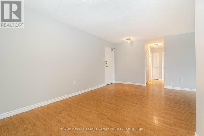 Building Photo - 966-966 Inverhouse Dr