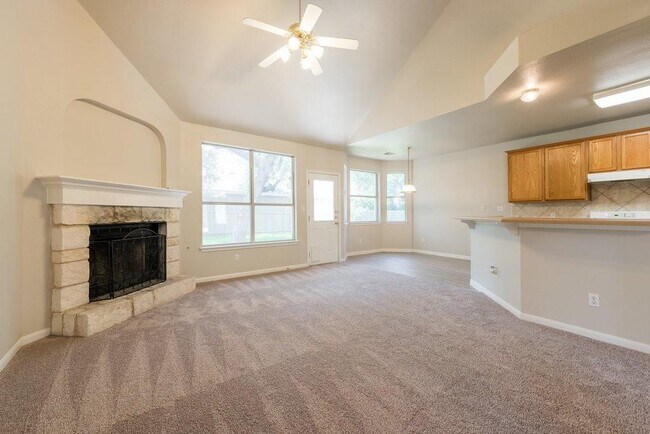 Building Photo - 5304 Bluestar Dr