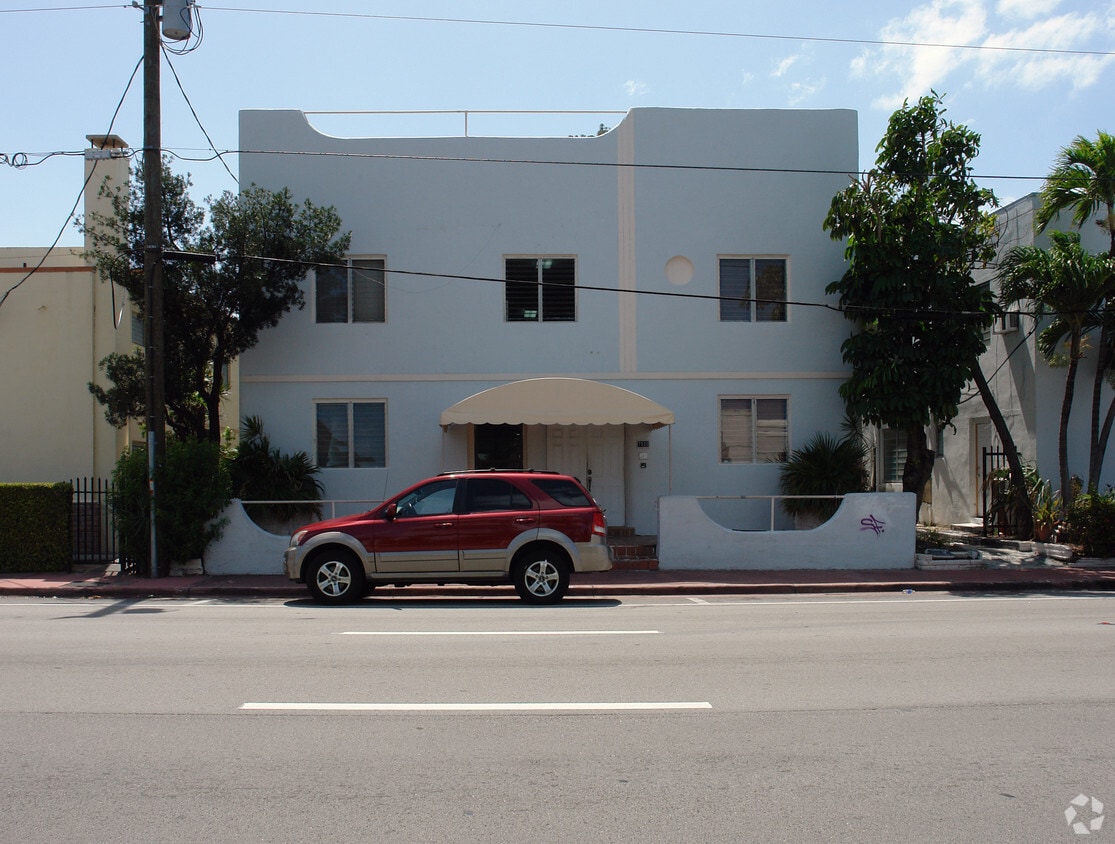 7920 Harding Ave, Miami Beach, FL 33141 Apartments 7920 Harding Ave