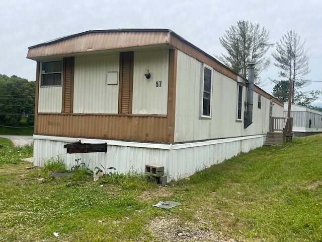 Building Photo - 3 bedroom, 1.5 bath