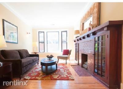 Foto principal - 1008 W Waveland Ave