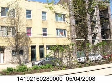 Building Photo - 3826-3830 N Ashland Ave