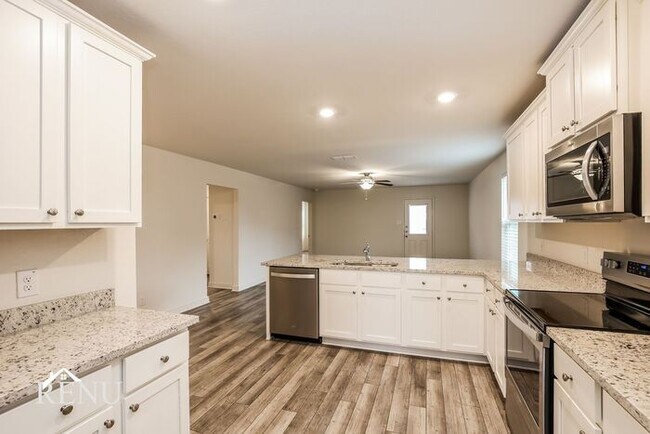 Foto del edificio - 2839 Tybee Crk