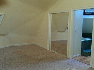 Foto del edificio - 6901 82nd Ave NW
