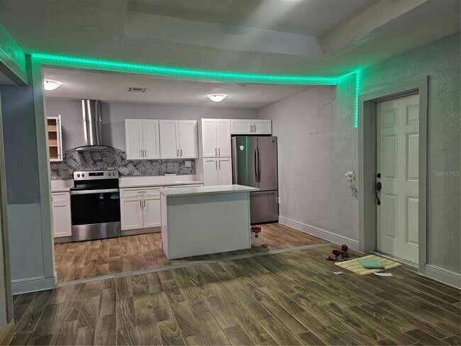 Foto del edificio - 126 W Buchanon Ave